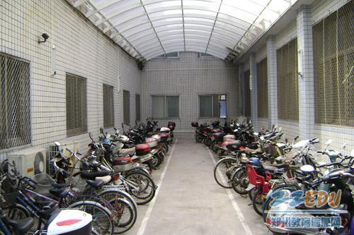 �c���´��ڴ��_��D