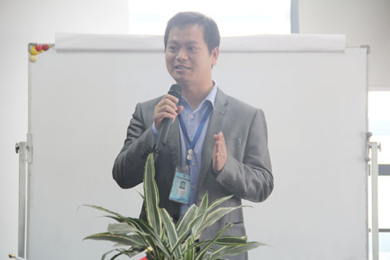 �c���´��ڴ��_��D