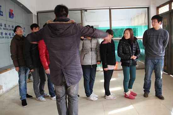 2012���(hu��)�I����M(j��n)�Еr(sh��)