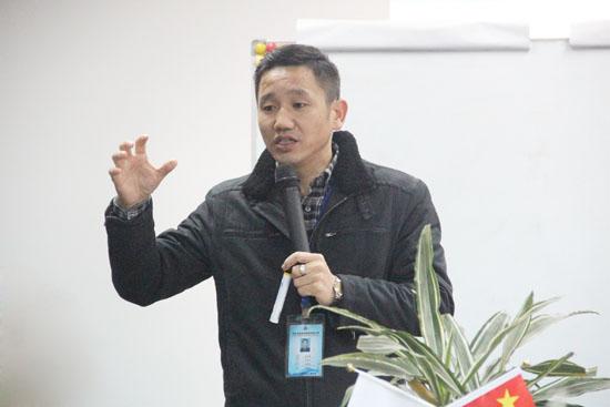 �ῂ���������Ӣ������Լ����^�c(di��n)