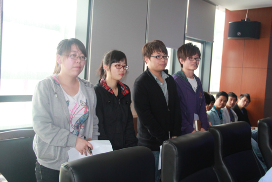 �c���´��ڴ��_��D