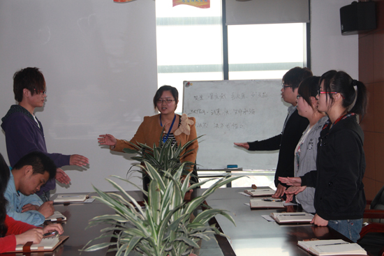 �c���´��ڴ��_��D