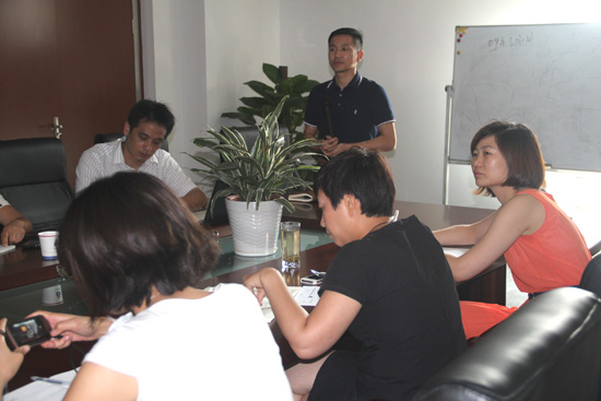 �c(di��n)���´��ڴ��_��D