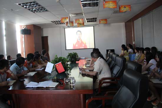 ���(d��ng)����˾�ļ��˂������^��ҕ�l