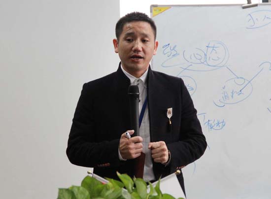 �c���´��ڴ��_��D