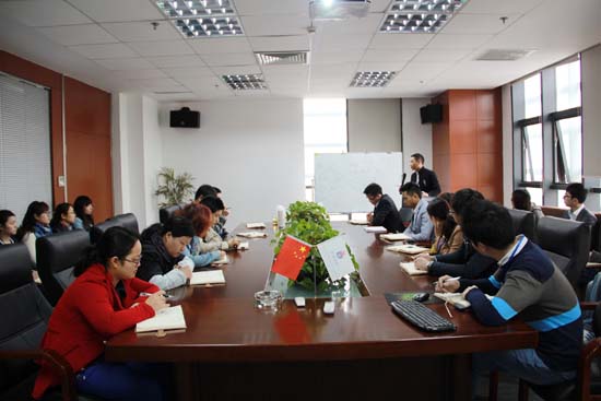 �c���´��ڴ��_��D