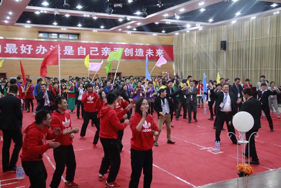 ��С�O�����˷�ȫ��