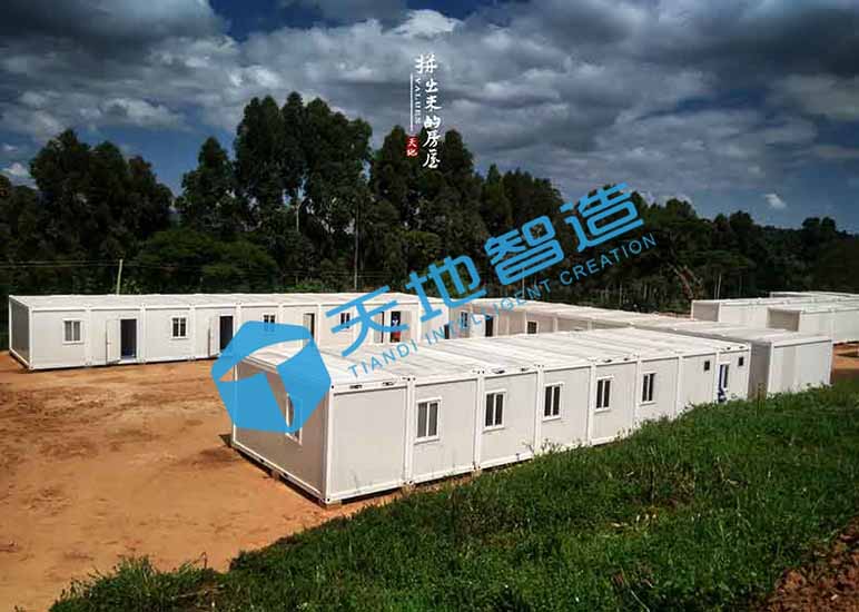 ���b����(d��ng)��