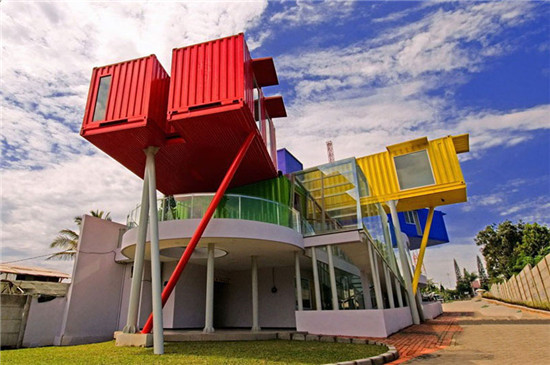 �������