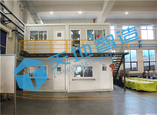 ���b���k����