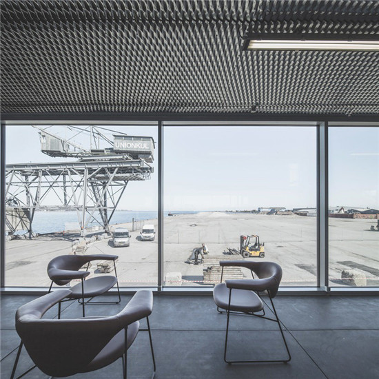 ���b���k����