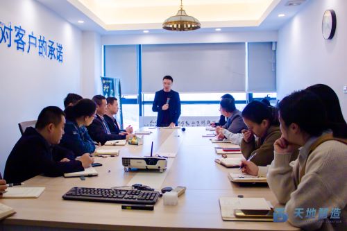 ���b��Q�վ